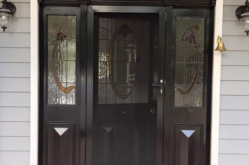 ForceField hinge door